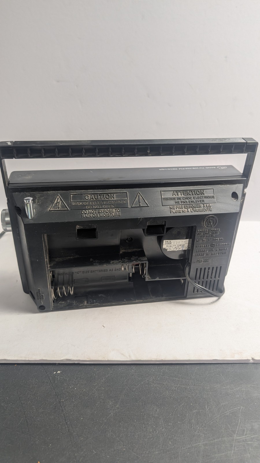 Vintage GE General Electric 7-2945A 4-Band Portable TV Sound WB AM FM Radio…