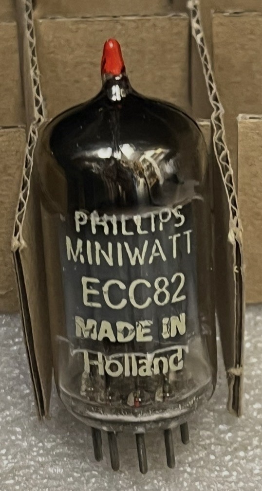 VERY RARE NOS PHILIPS MINIWATT ECC82 12AU7 TALL WELDED PLATES 1956 D GETTER MINT