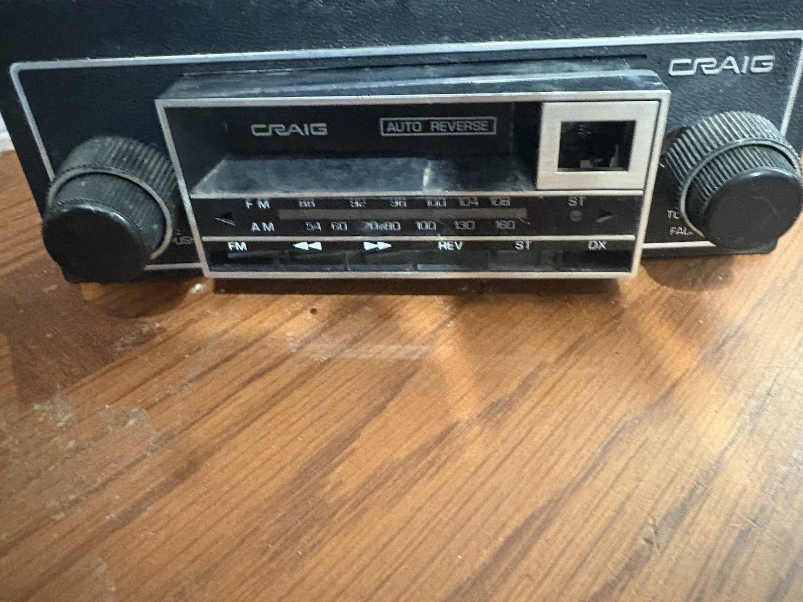 Vintage Craig Model T624 AM/FM Cassette Car Stereo Auto Reverse OEM Japan READ