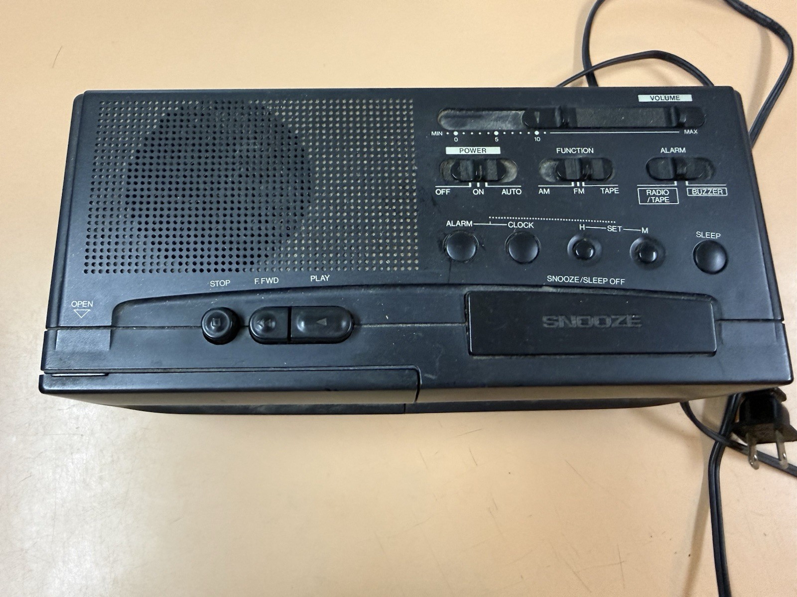 Emerson AK2756 AM FM Clock Radio Cassette Player Tested Working Vintage