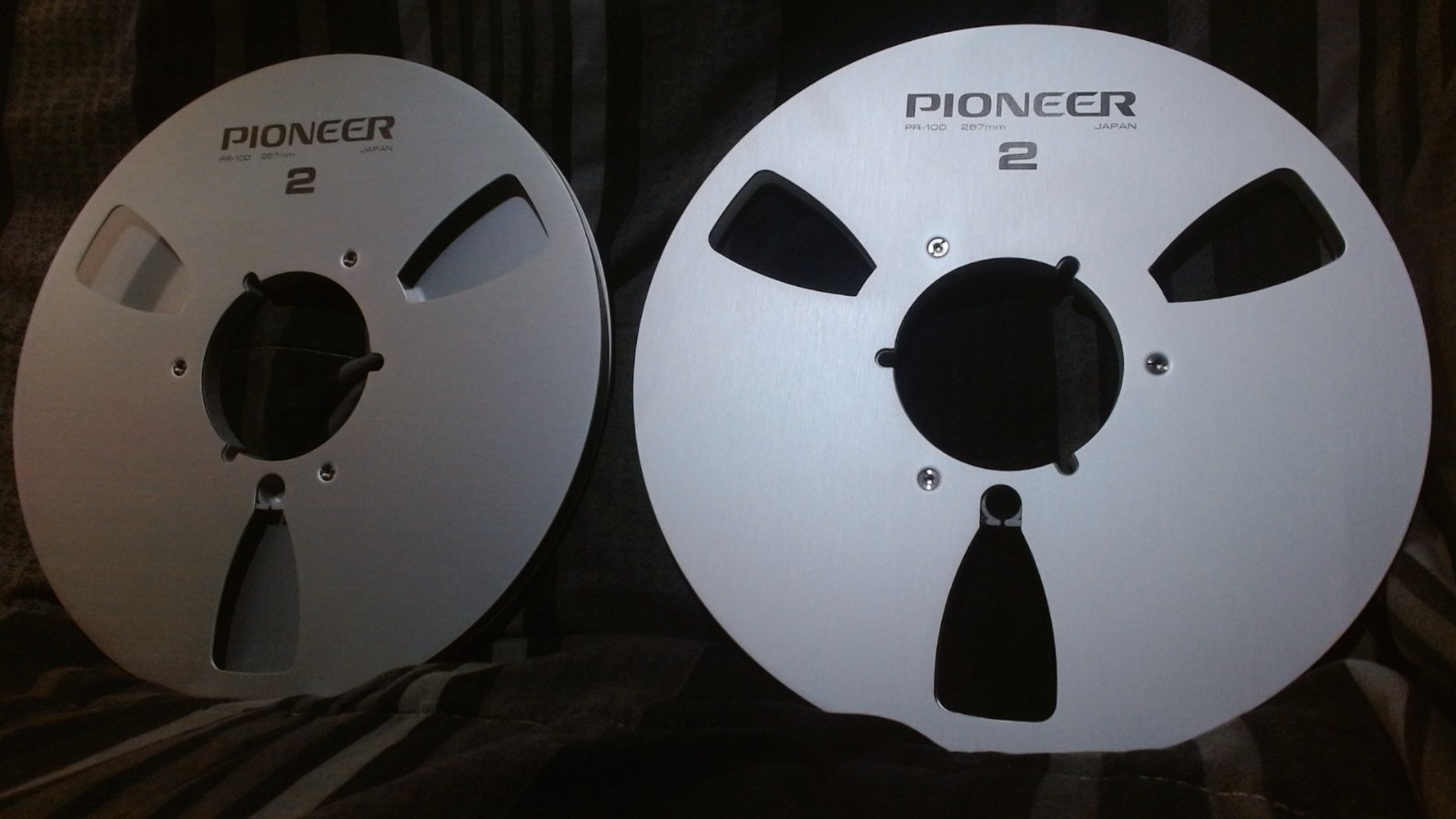Pioneer Pr 100 style aluminum tape reels for pioneer Rt 909 reel to reel SILVER