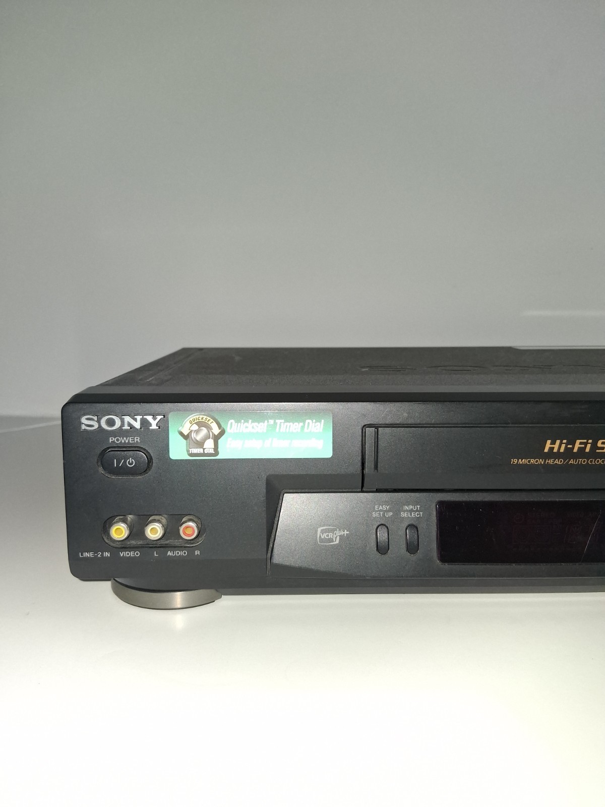 Sony SLV-N71 Hi-Fi Stereo VHS Video Cassette Recorder 19 Heads