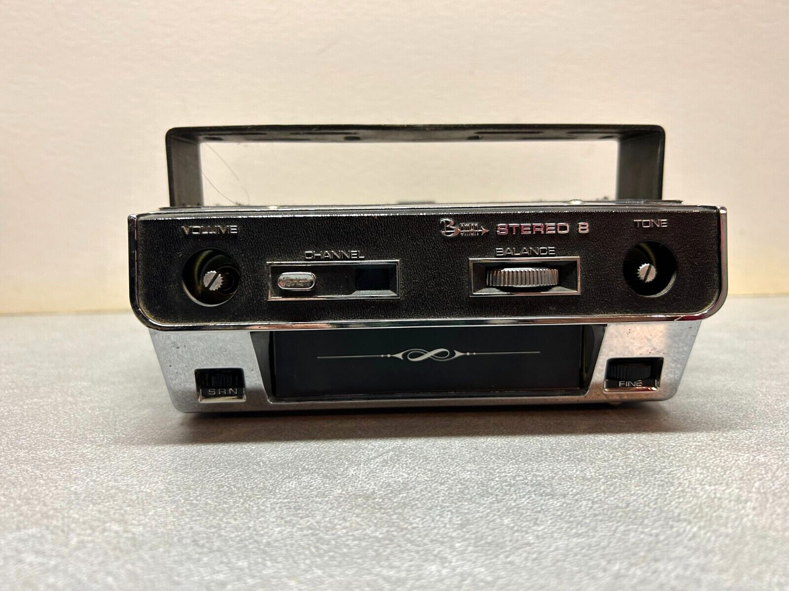 VTG BOMAN STEREO 8 TRACK CASSETTE PLAYER CAR STEREO BM-960 JAPAN