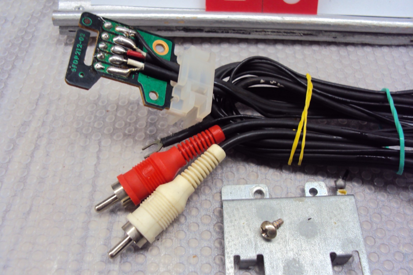 Technics SL-220 RCA Plugs, Ground Wire, & Cartridge Interface. P/N SFDP212-02