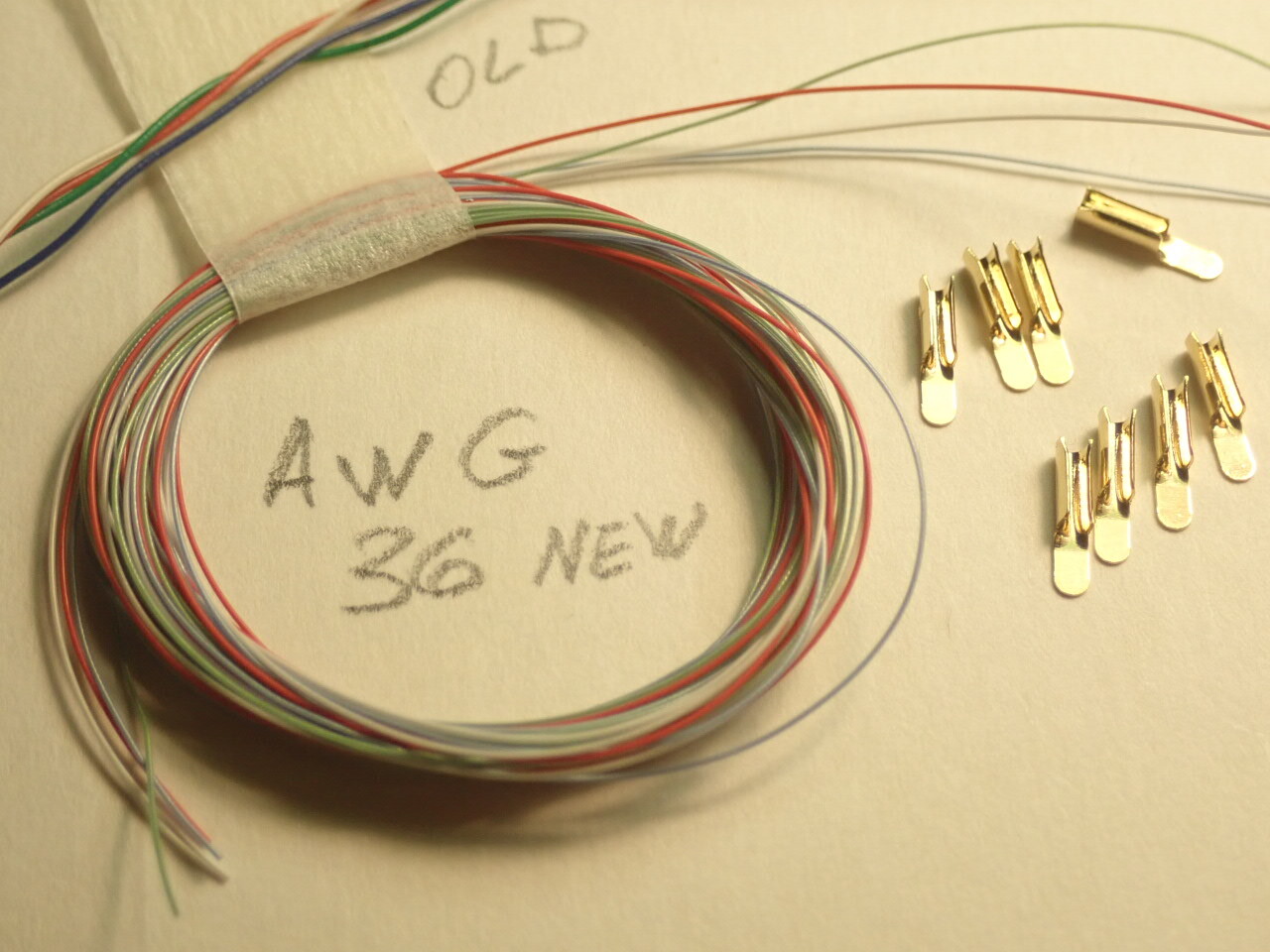 TONEARM WIRE SILVER PLATED COPPER 36 AWG 1 METER + 8 CLIPS , CAVO BRACCI 1METRO