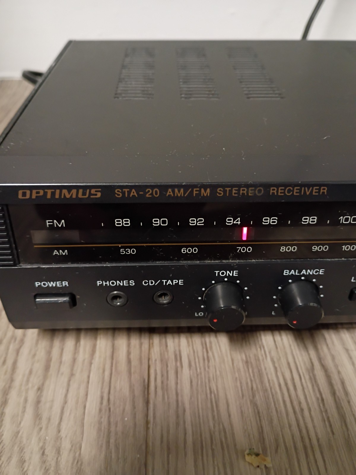 OPTIMUS STA-20 AM/FM STEREO RECEIVER 31-1979 TESTED FULLY NO REMOTE