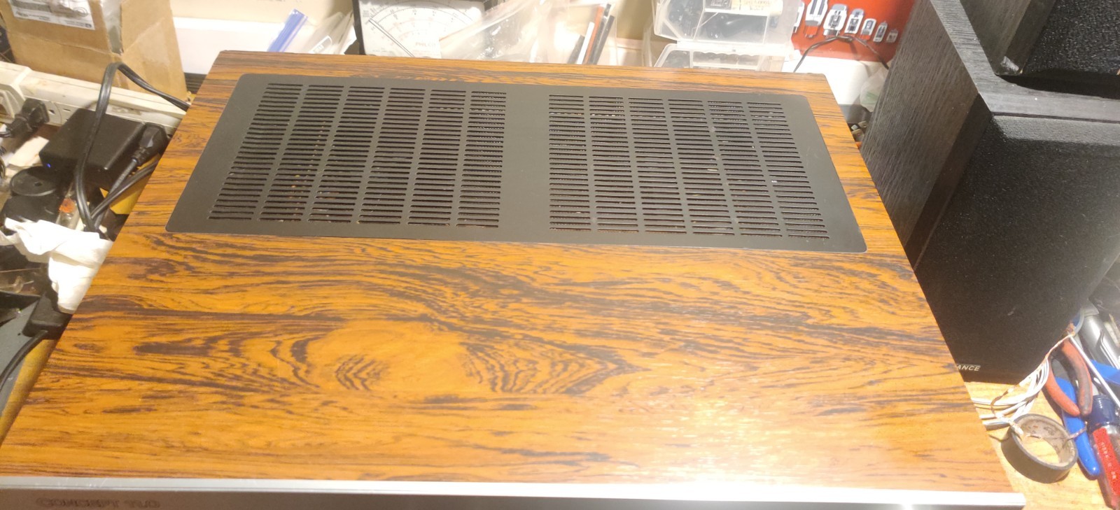 Concept 11.0 AM/FM Stereo Receiver Serviced Cleaned and Tested See Video.