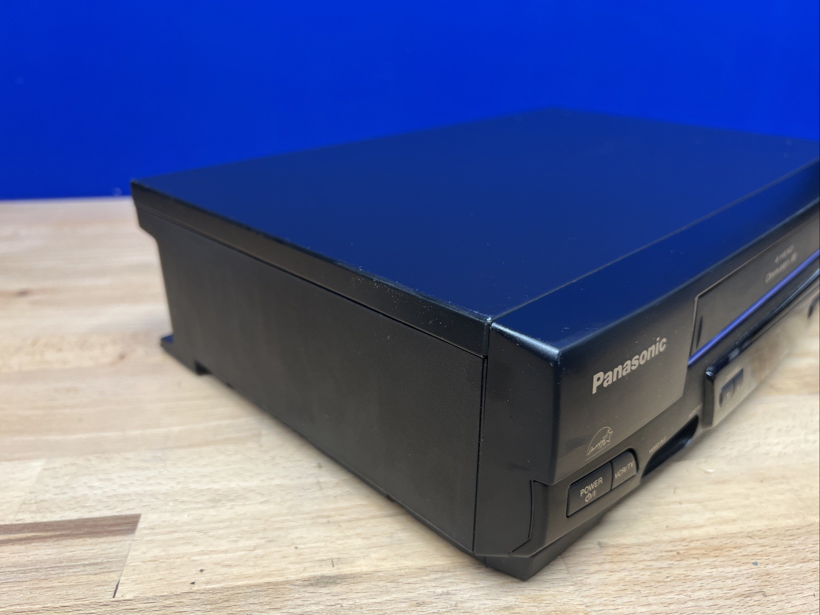 Panasonic Blue Line PV-V402 VHS VCR Omnivision Player (No Remote) Tested Working