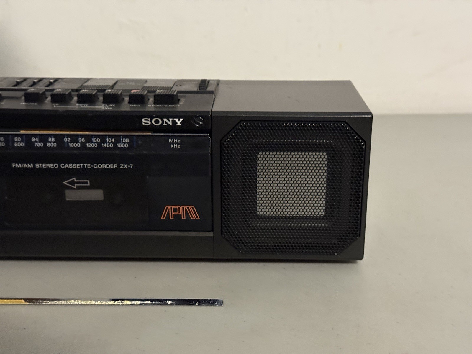 Vintage Sony AM FM Stereo Cassette-Corder 2 Bands Model ZX-7 “AS IS READ”