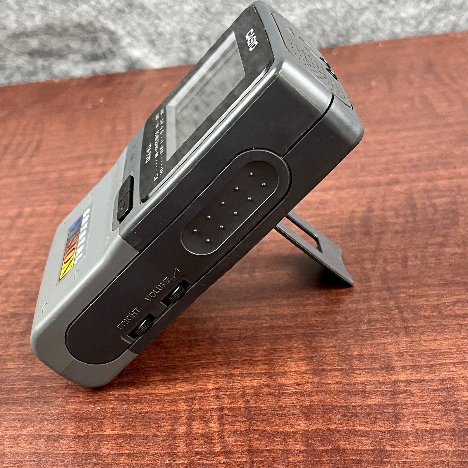 Vintage Casio Handheld TV Crystal Vision TV-770B AA Battery Operated