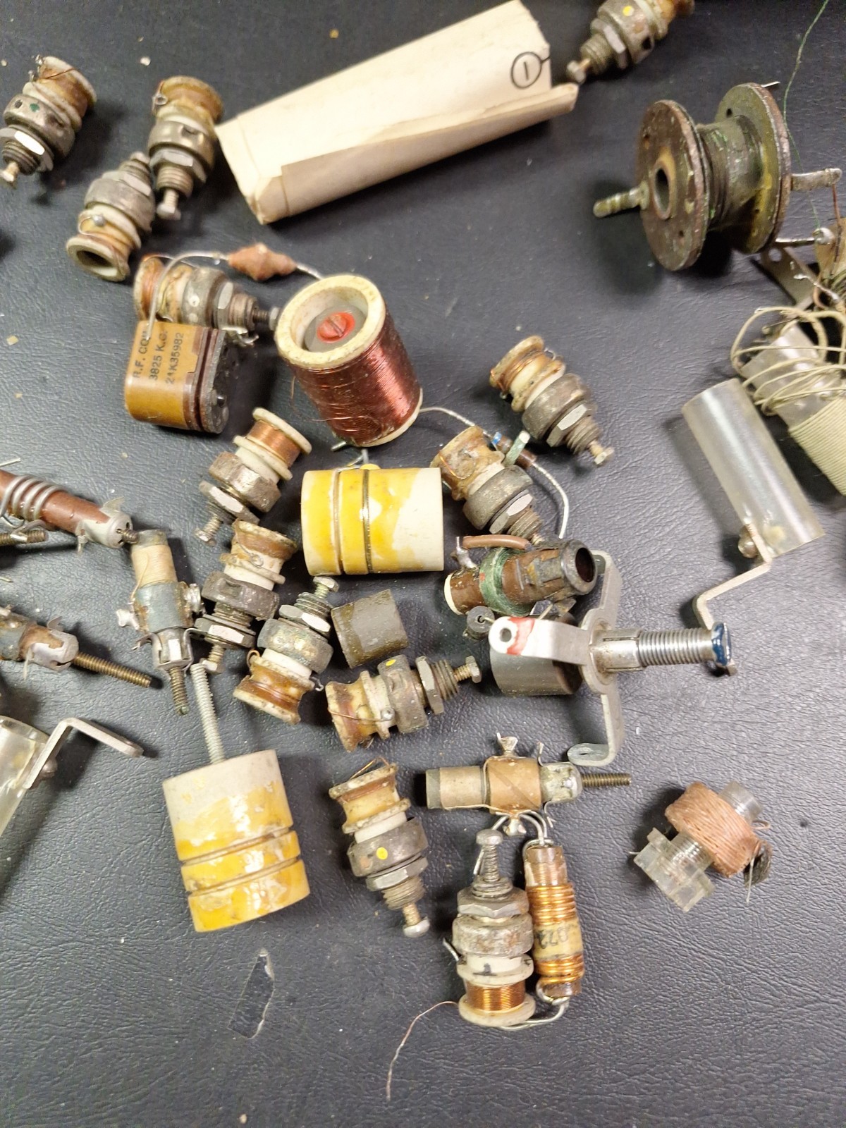 Mixed lot of new and used antique radio IF RF Antenna Coils