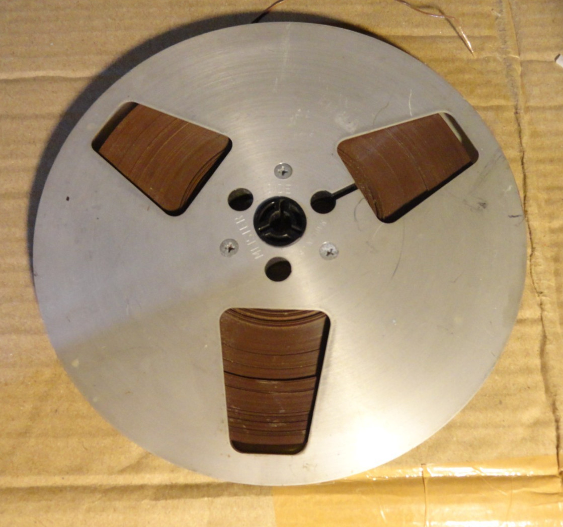 Metal 7″ Reel To Reel Recording Tape 1/4“ TAKE UP REEL w/ Music Unbranded