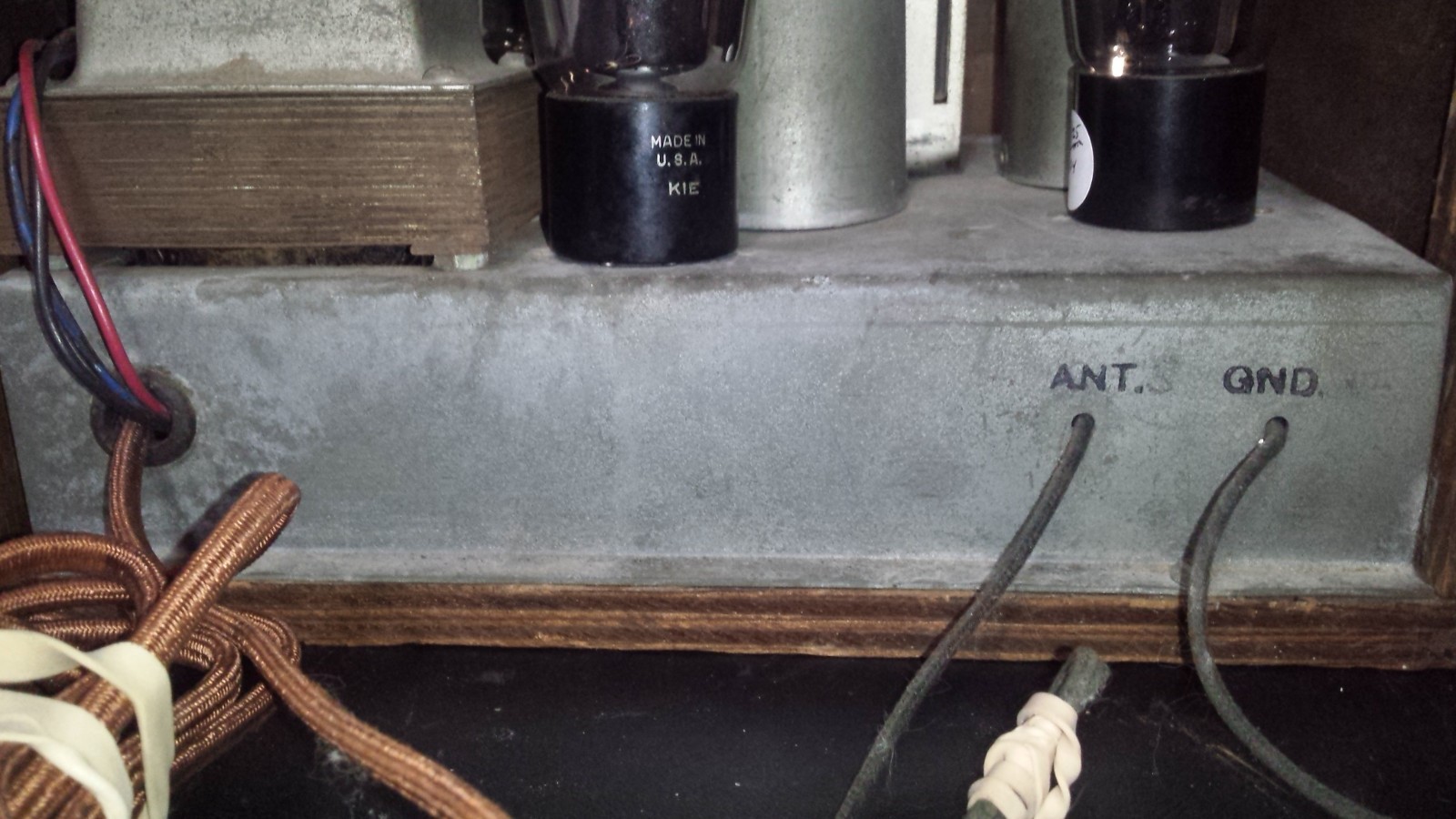⭐️RARE – Restored/Recapped⭐️1930’s Clinton Cathedral Tube Radio ⭐️SEE ~youtube