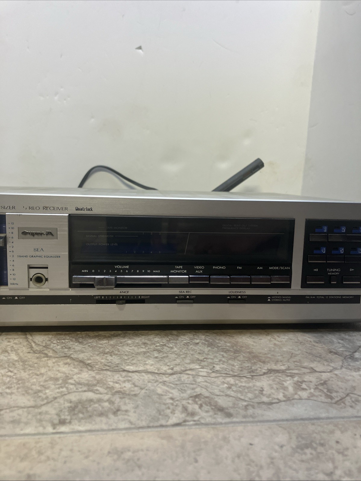 Vintage 1980s Japan JVC R‑X40 Stereo Receiver Equalizer w Manual Tested Working