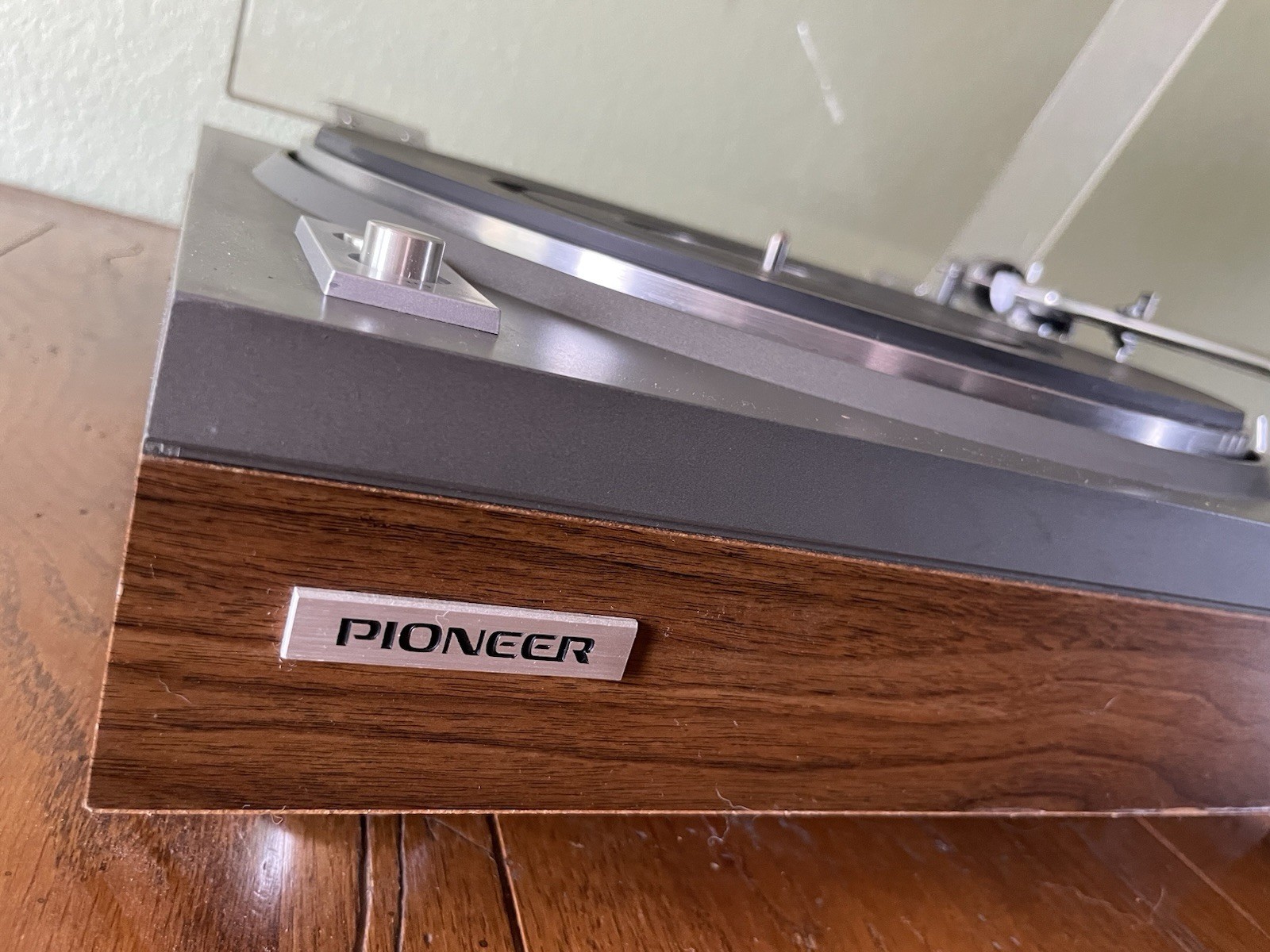 1977 Pioneer PL-117D Belt Drive Turntable + Empire 1000 E/X New Belt / Stylus