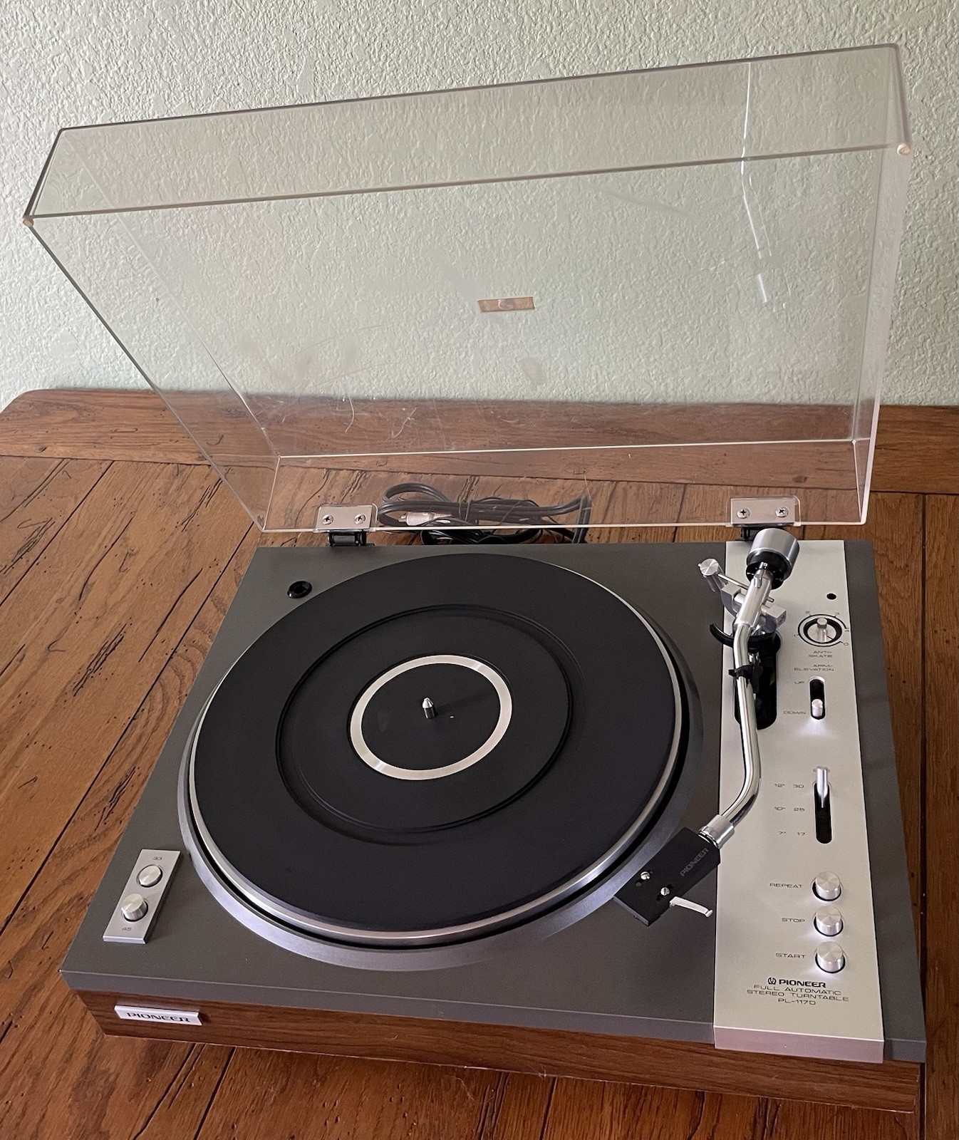 1977 Pioneer PL-117D Belt Drive Turntable + Empire 1000 E/X New Belt / Stylus