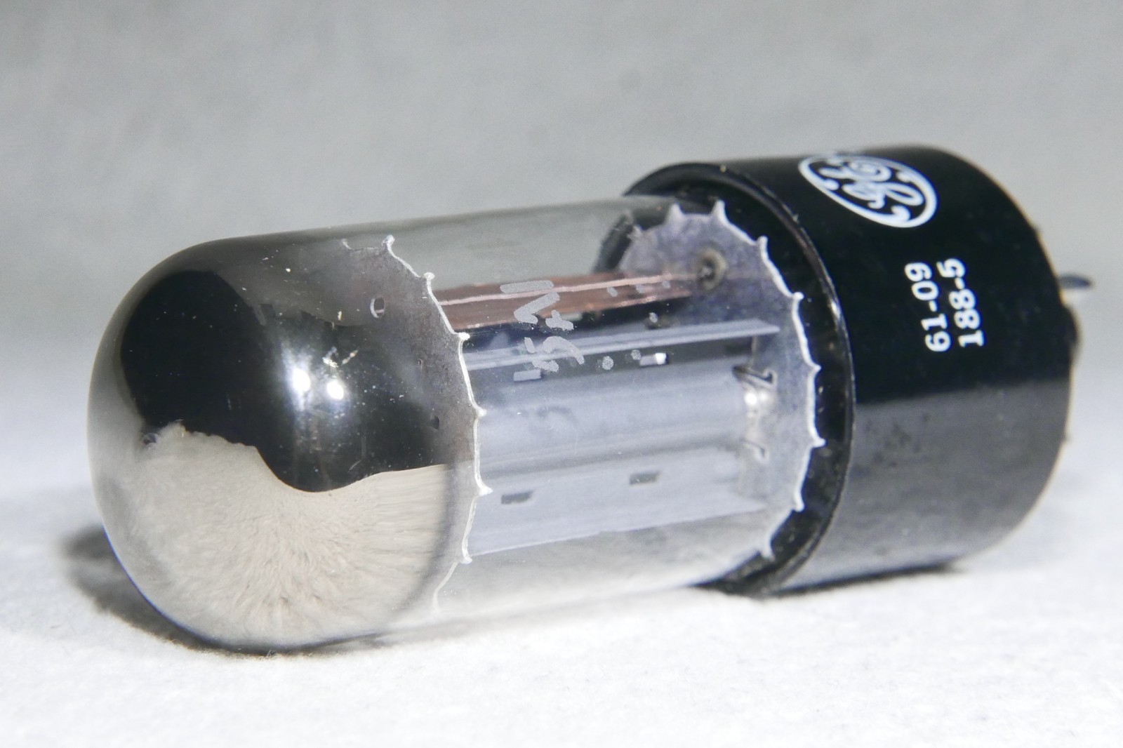NOS/NIB GE GZ34/5AR4 O-Getter Rectifier Vacuum Tube Made in USA 1961