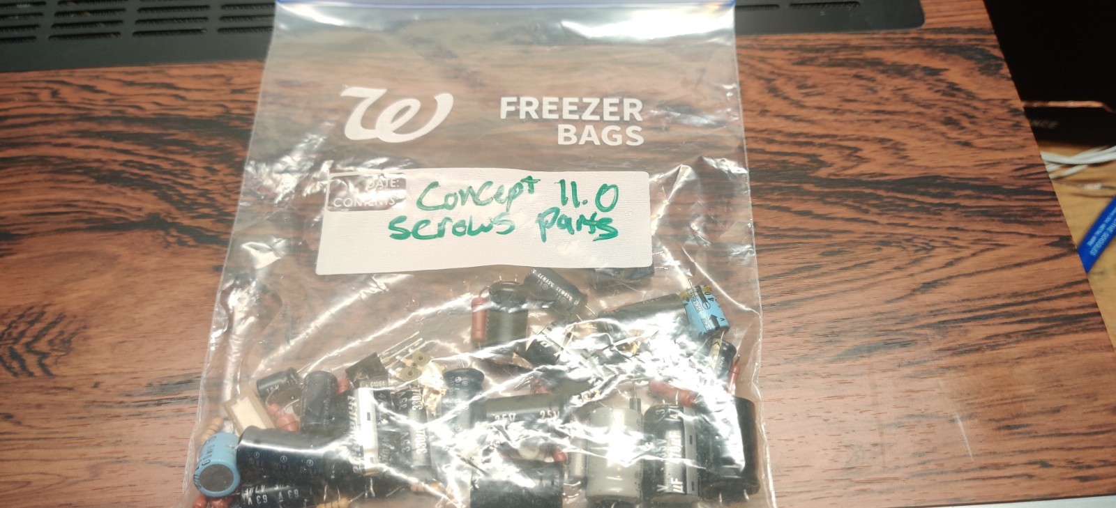 Concept 11.0 AM/FM Stereo Receiver Serviced Cleaned and Tested See Video.