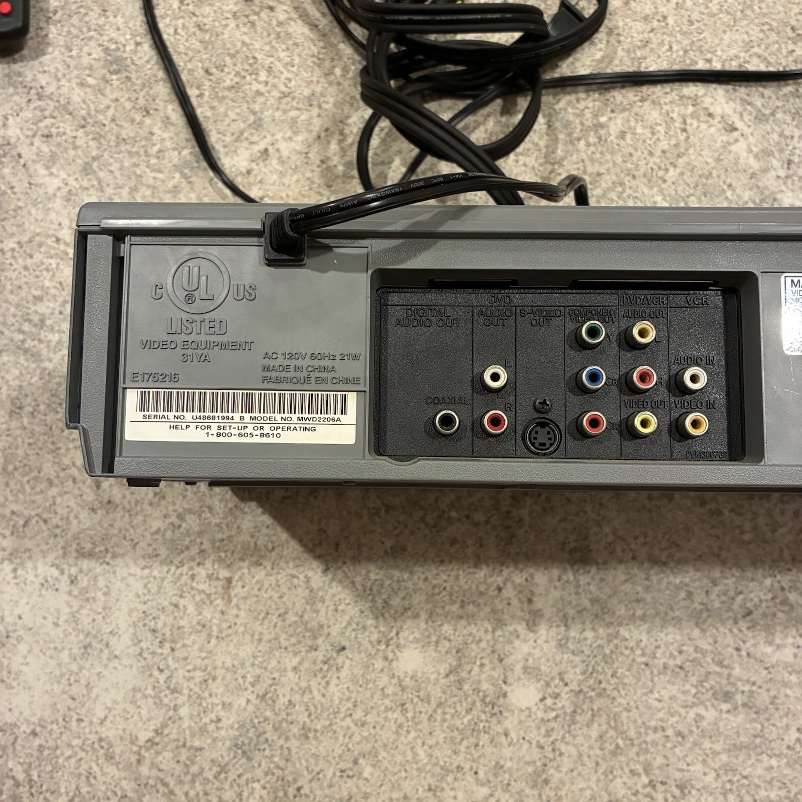 Magnavox MWD2205 VCR DVD Combo Player with Remote Tested and Working