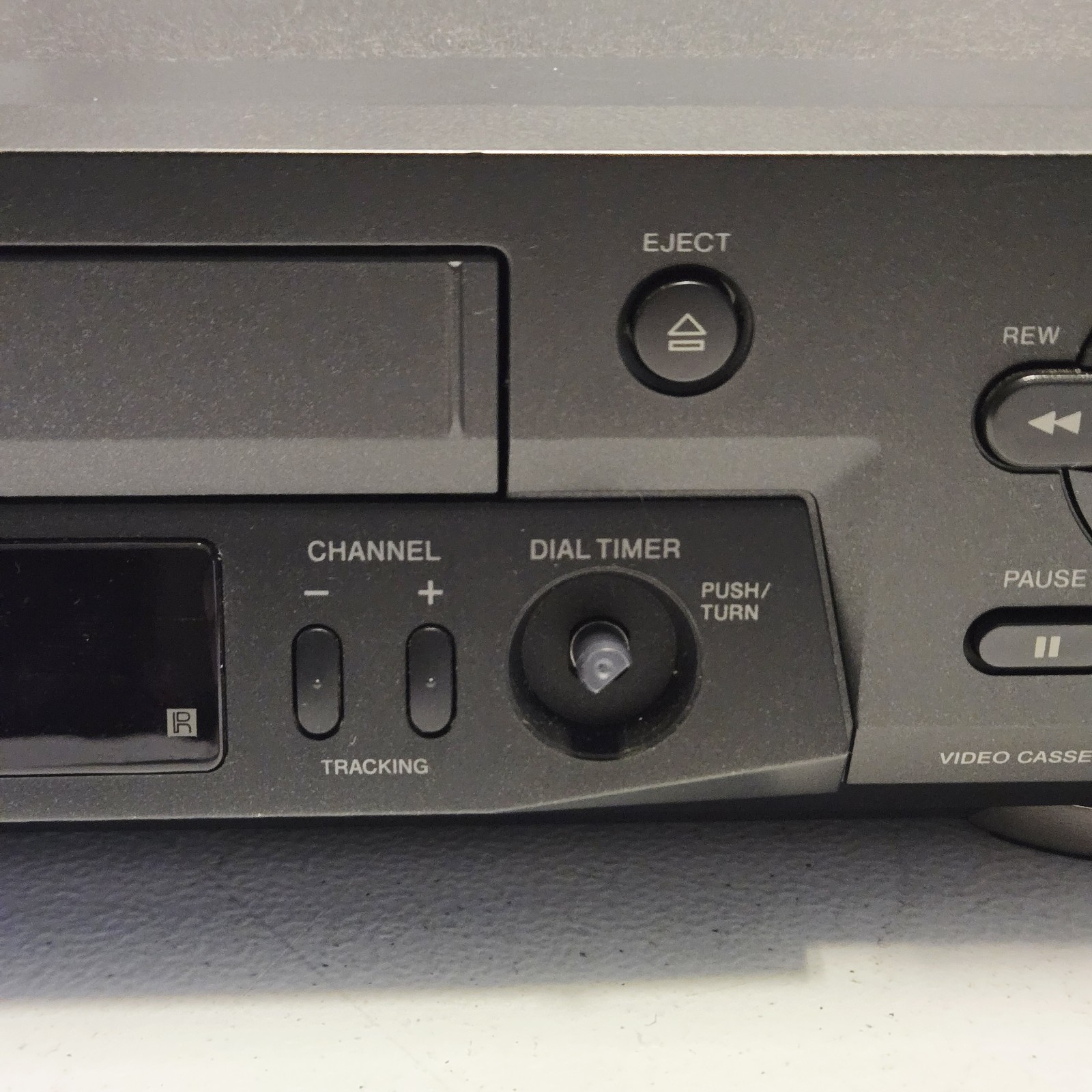 Sony SLV-N71 VCR 4 Head HiFi Stereo VHS Player Recorder No Remote Tested. READ⚠