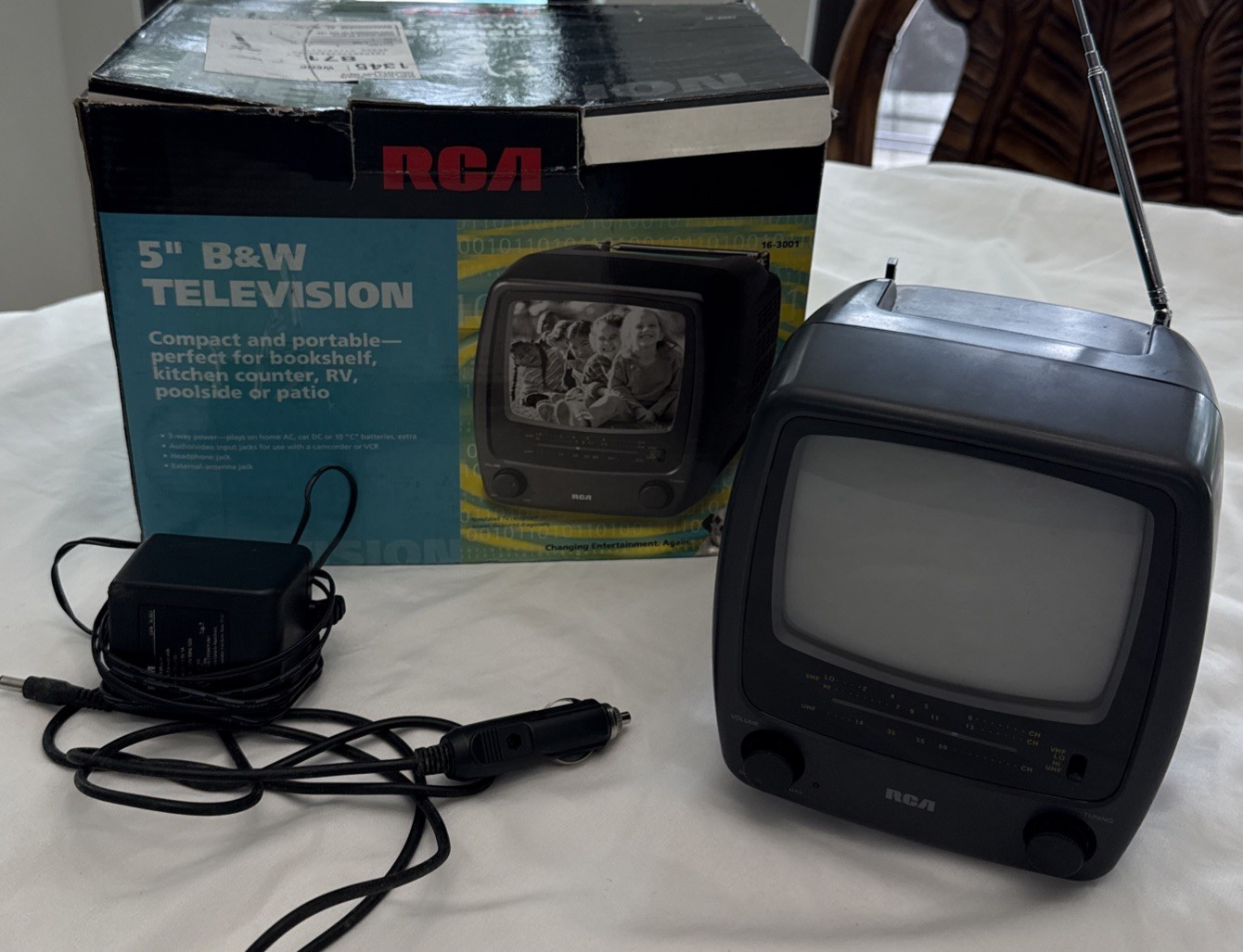 Vintage RCA 5” AC/DC Black and White Portable TV