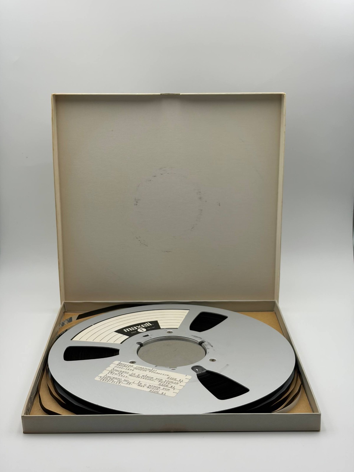 Maxell UD35-10 Ultra Dynamic 10” Reel to Reel Recording Tape 3600ft Used