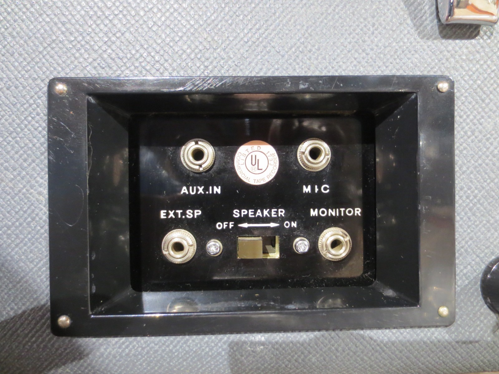 Sony TC-105A Sony-o-Matic Portable Reel-to-Reel Tapecorder