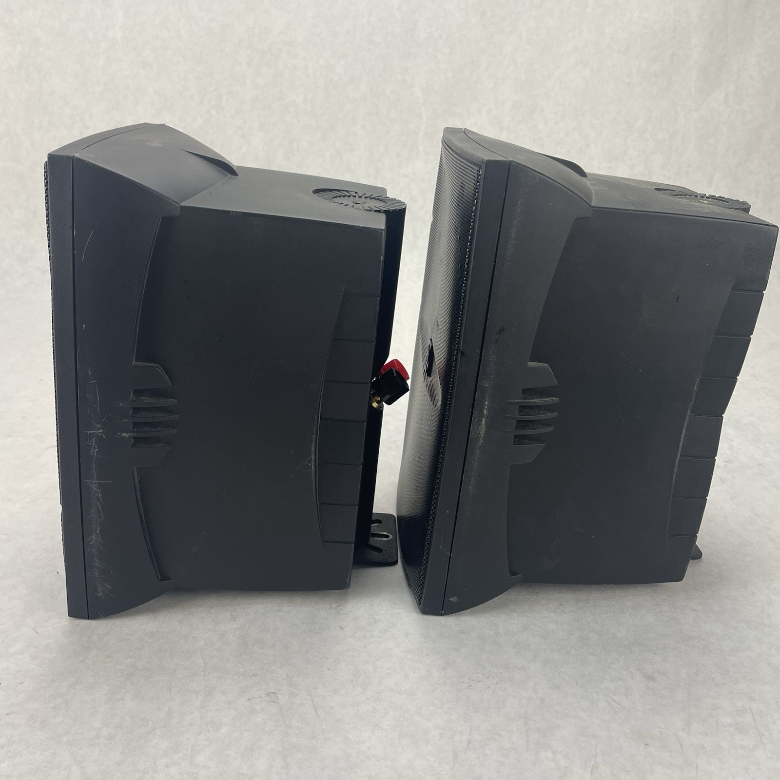 Pair Yamaha NS-AW1 Two-Way Indoor/Outdoor Black Speakers Tested