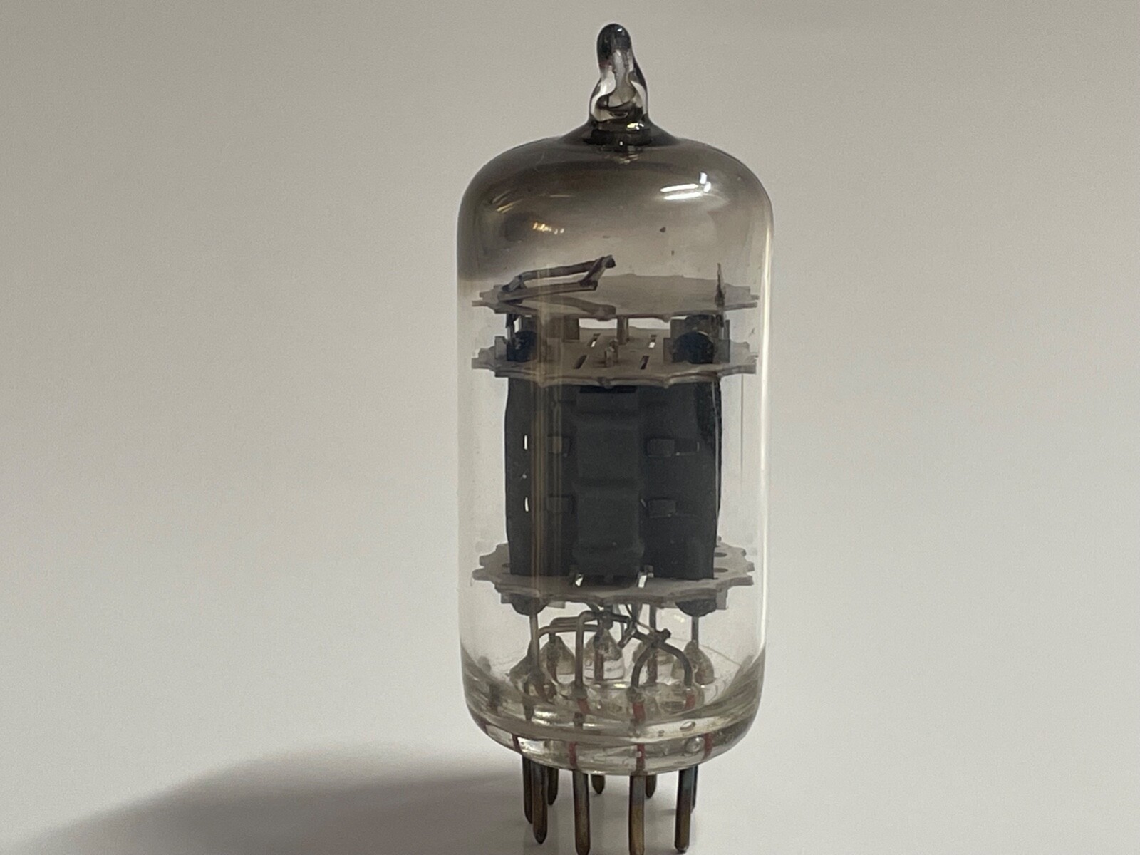 vintage tube ECC802S – D getter – 3 micas