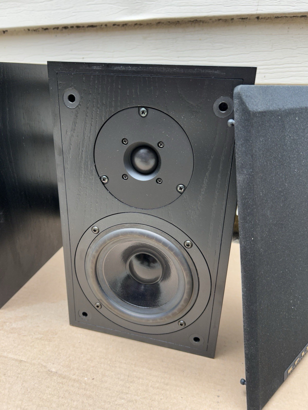 Krix Equinox Bookshelf Speakers-vintage 6 ohms