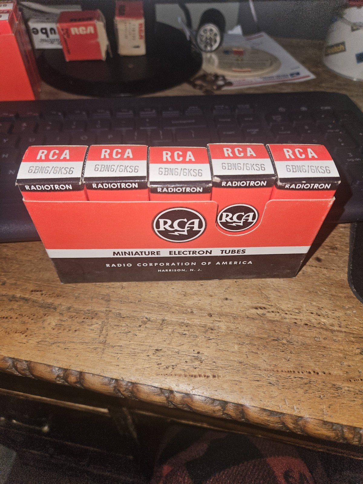 VINTAGE SLEEVE OF 5 NOS RCA 6BN6/6KS6 VACUUM TUBES GATED BEAM DISCRIMINATOR