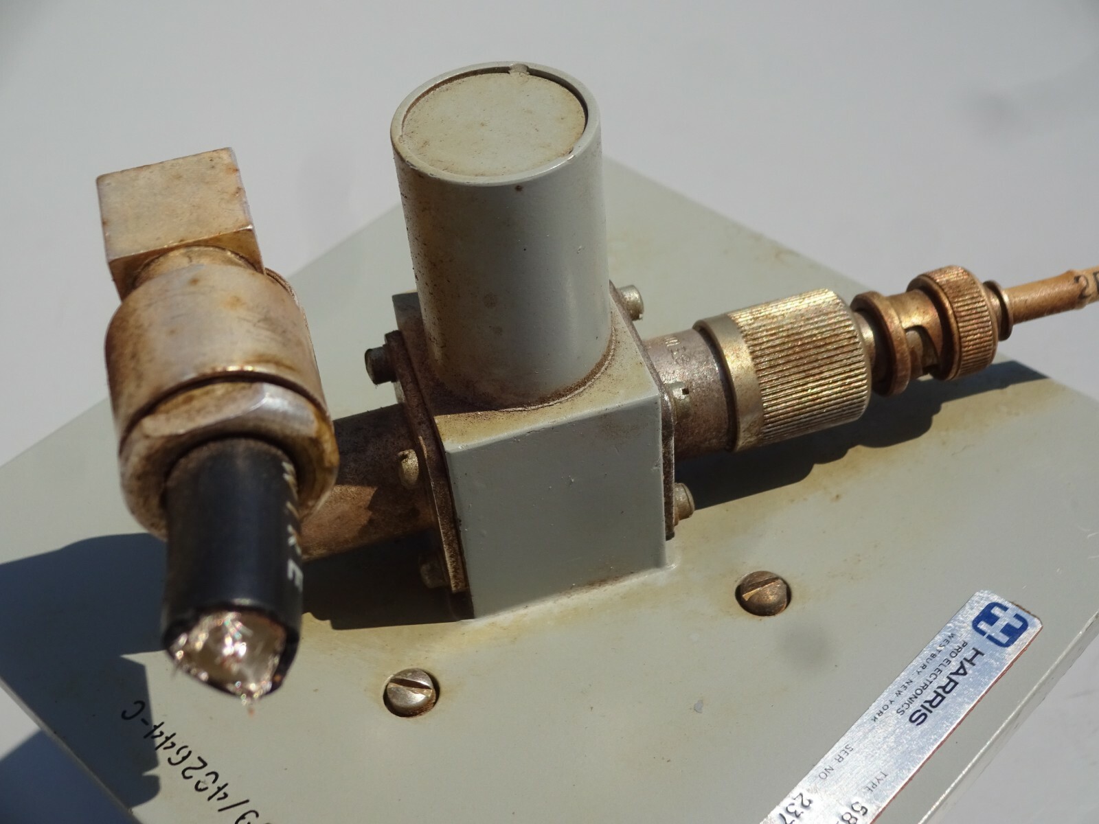 Vintage Harry Electronics Set Frequency
