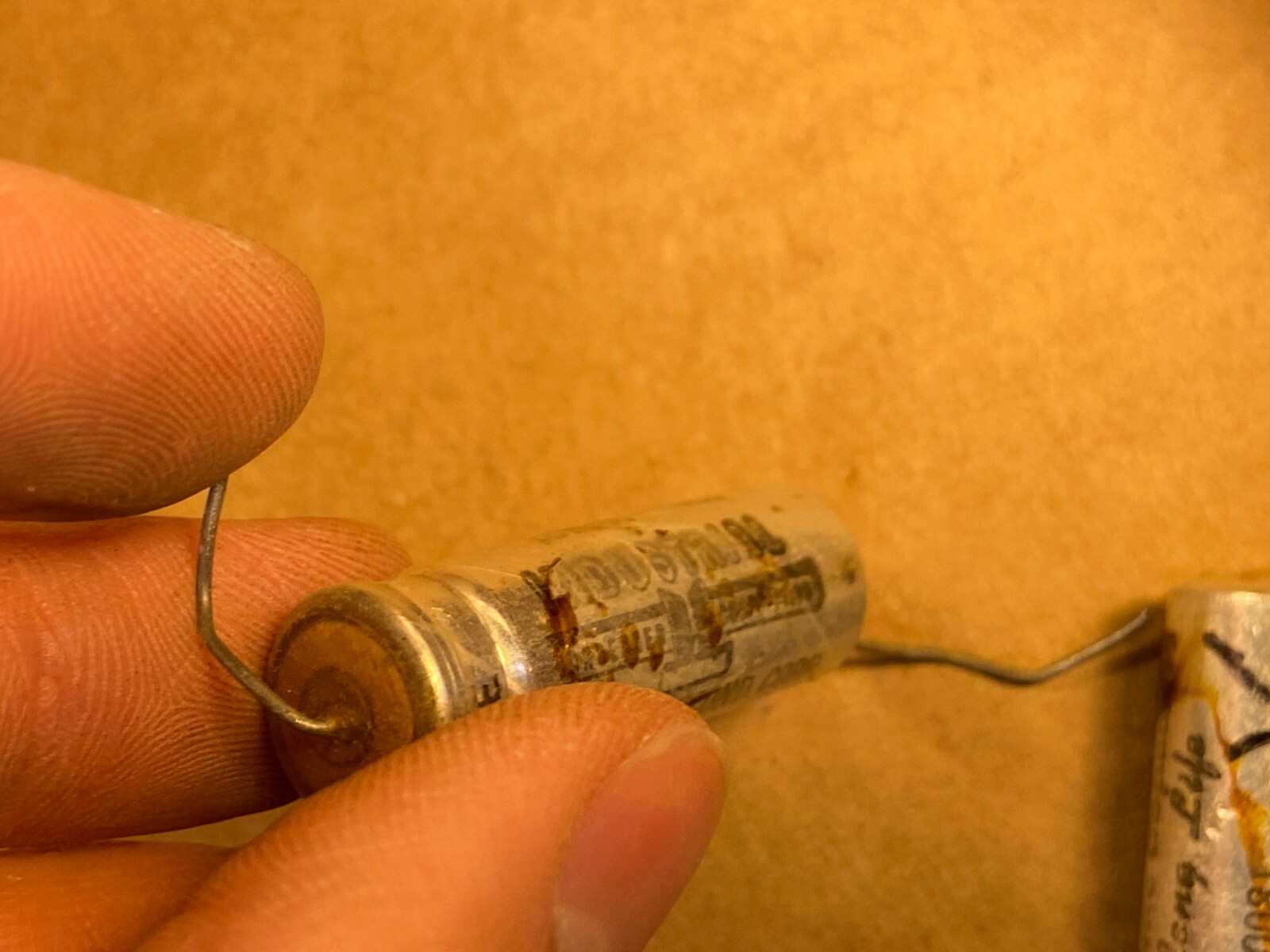 Pair Vintage 50s ICC Royalitic 200 uf 50v Metal Tube Amp Axial Capacitors TESTED