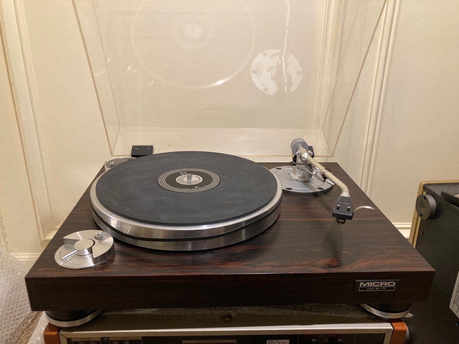Micro Seiki BL-77 turntable with Fidelity Research tonearm