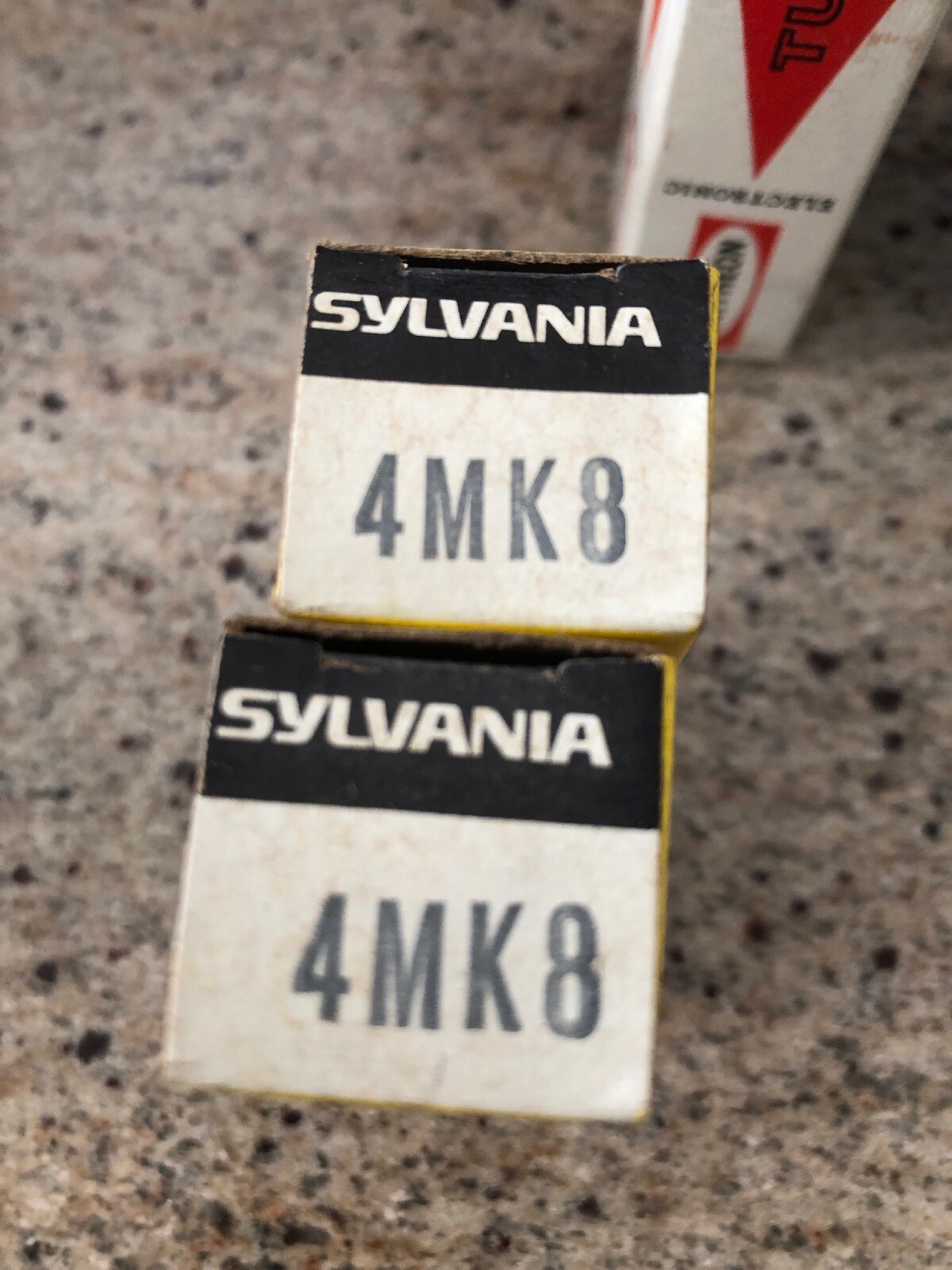New NOS Boxed Set of 2 Sylvania 4MK8 Audio Radio Tubes