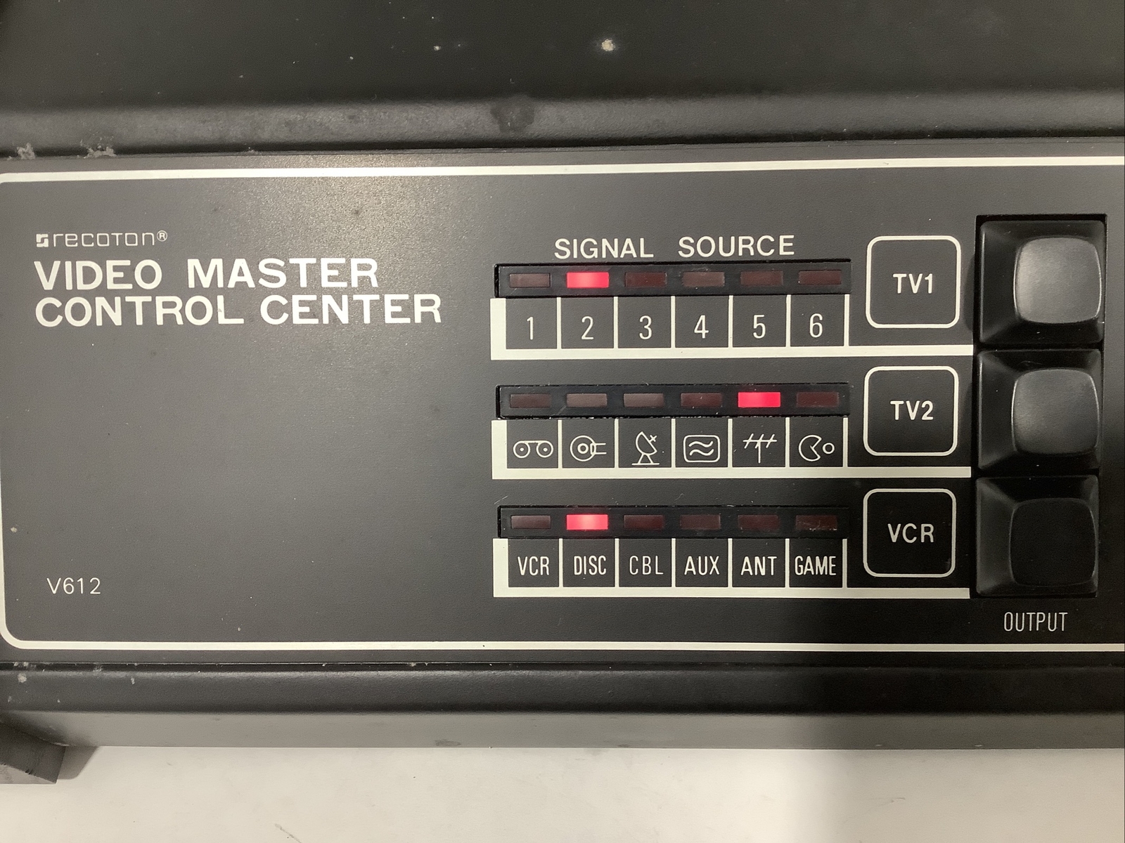 VINTAGE RECOTON Video Master Control Center 1 AC Power Supply Pre-Owned V612