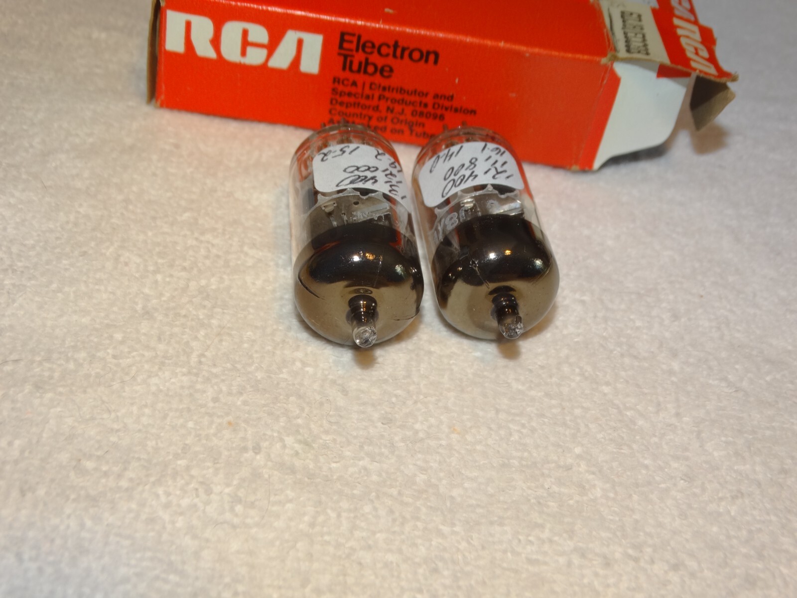 2 x 6DJ8 RCA Tubes*Very Strong pair*Holland*NOS-NIB*#4
