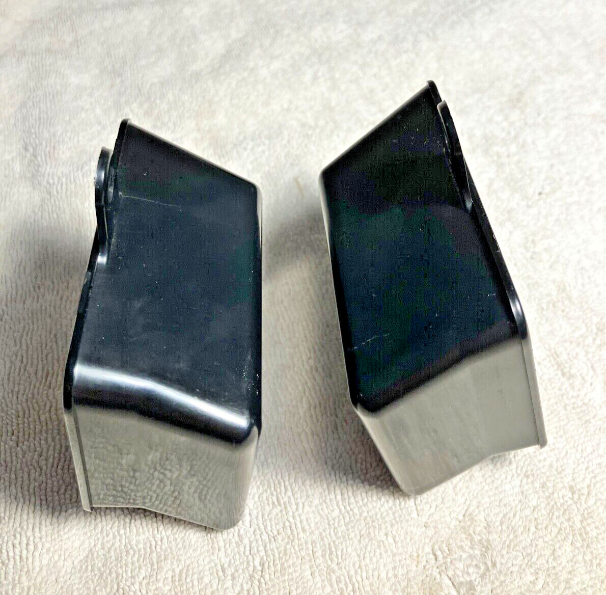 L & R Pair of Pioneer RT-909 RNK-832 Black Plastic Cup handles. Also fits RT-901