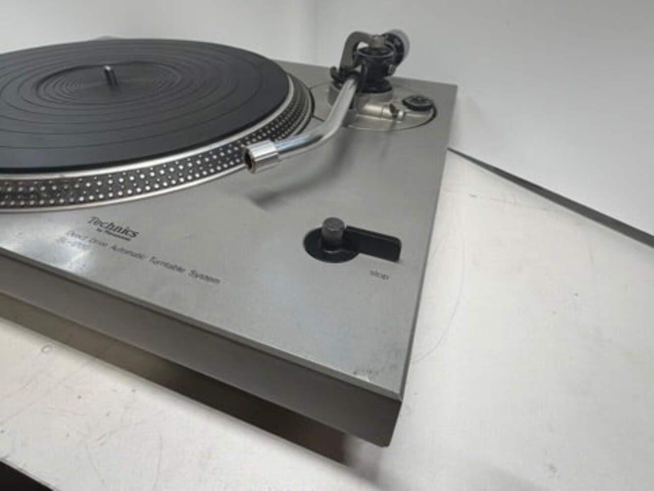 Technics SL-1700 Direct Drive Turntable Tested Working No Dust Cover – DeoxIT Se