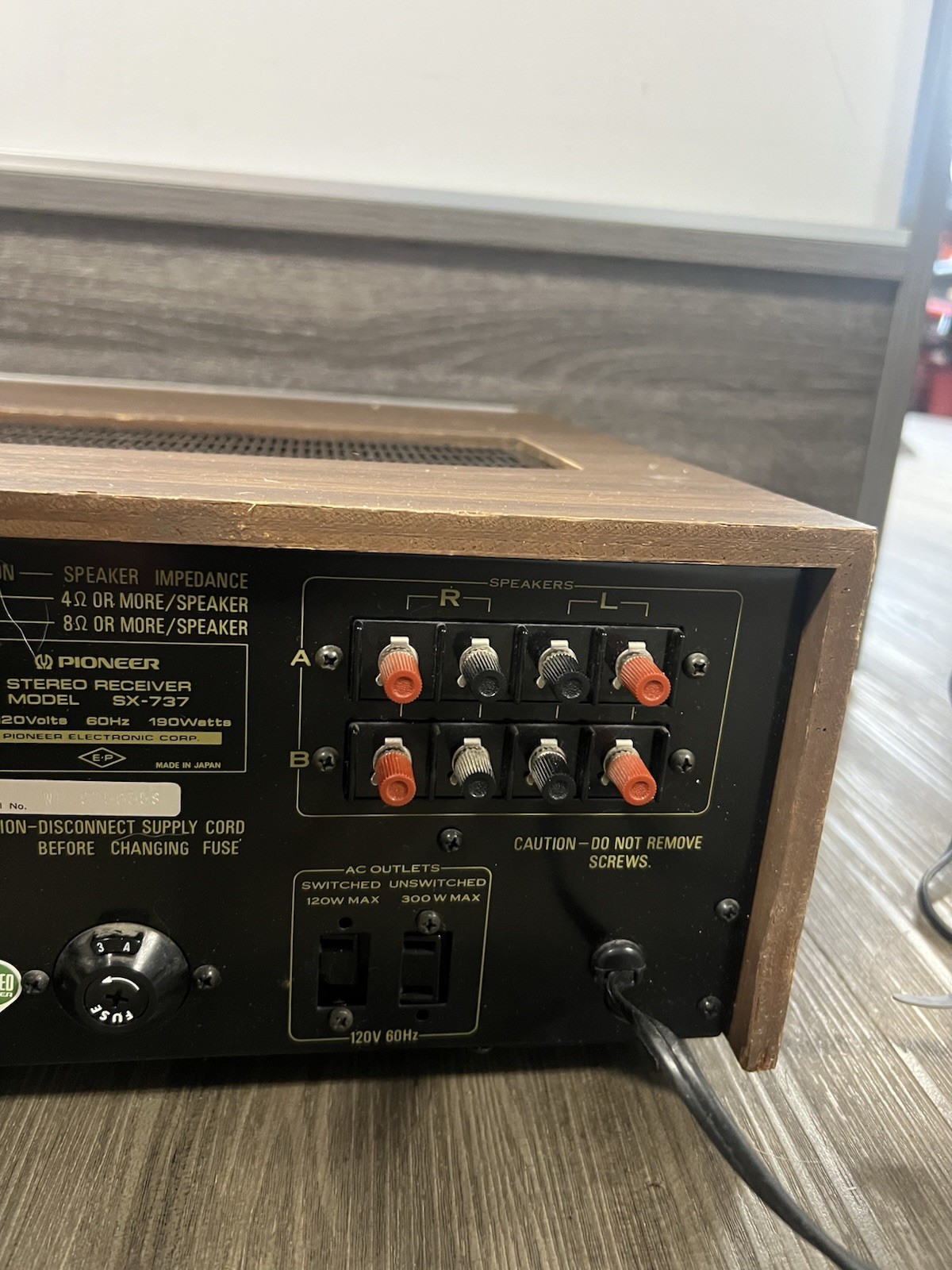 Pioneer SX-737 AM/FM Stereo Receiver Silver Face w/ Wood Case