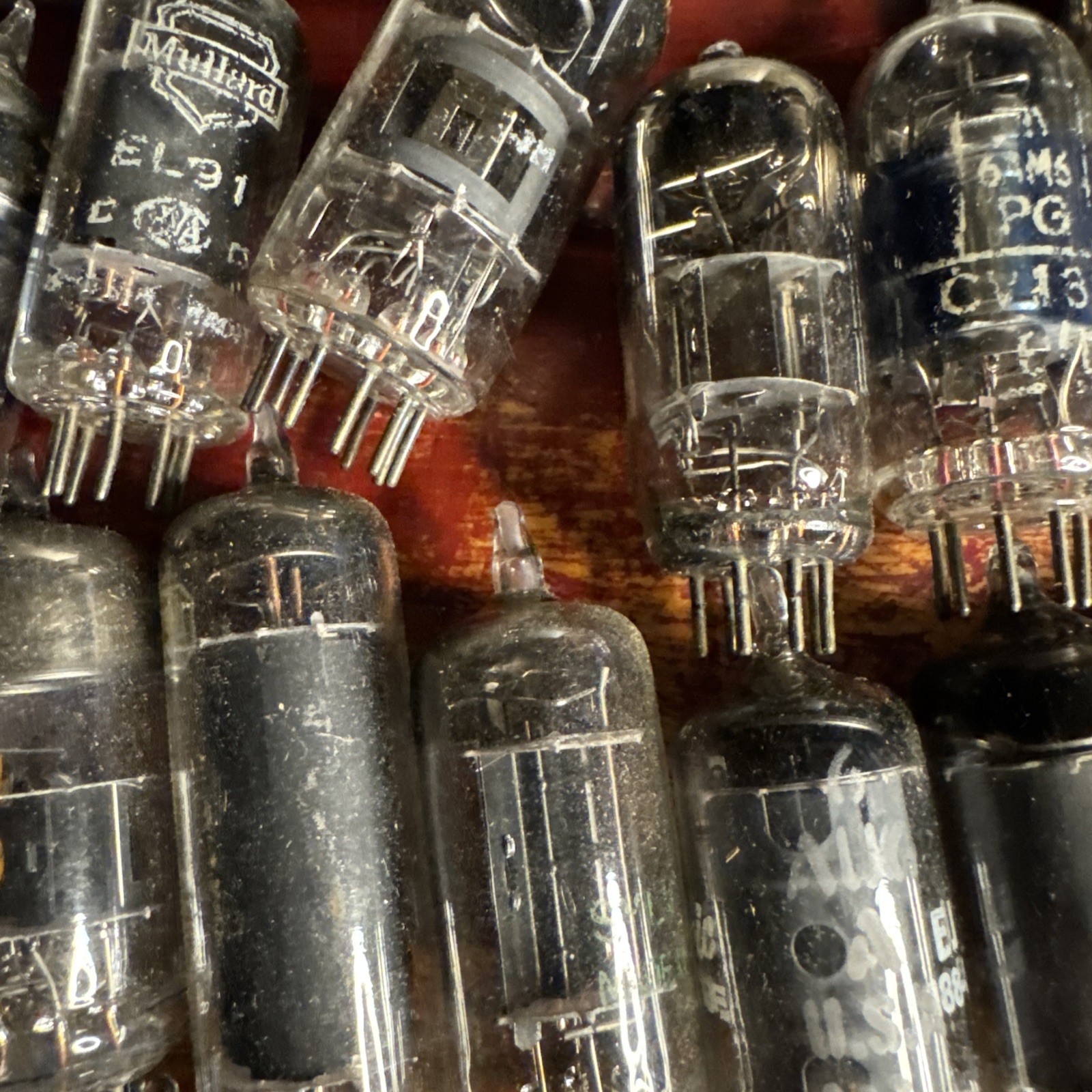 Vintage Vacuum Tube Lot – 40+ Tubes – RCA, Sylvania, Mullard, GE, Brimar SomeRar