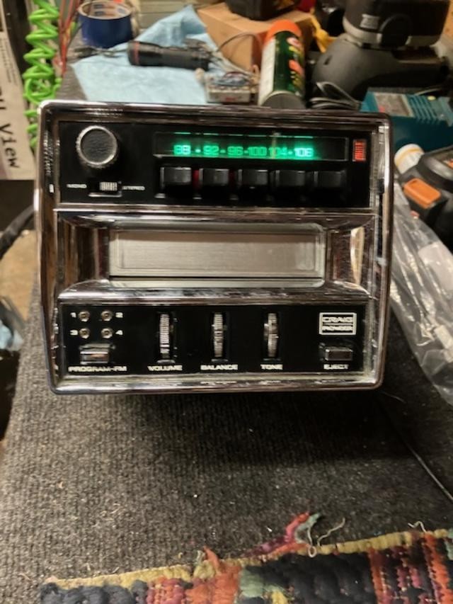 8 TRACK CRAIG PLAYER WITH FM FLOOR MOUNT NICE SERVICED VIDEO
