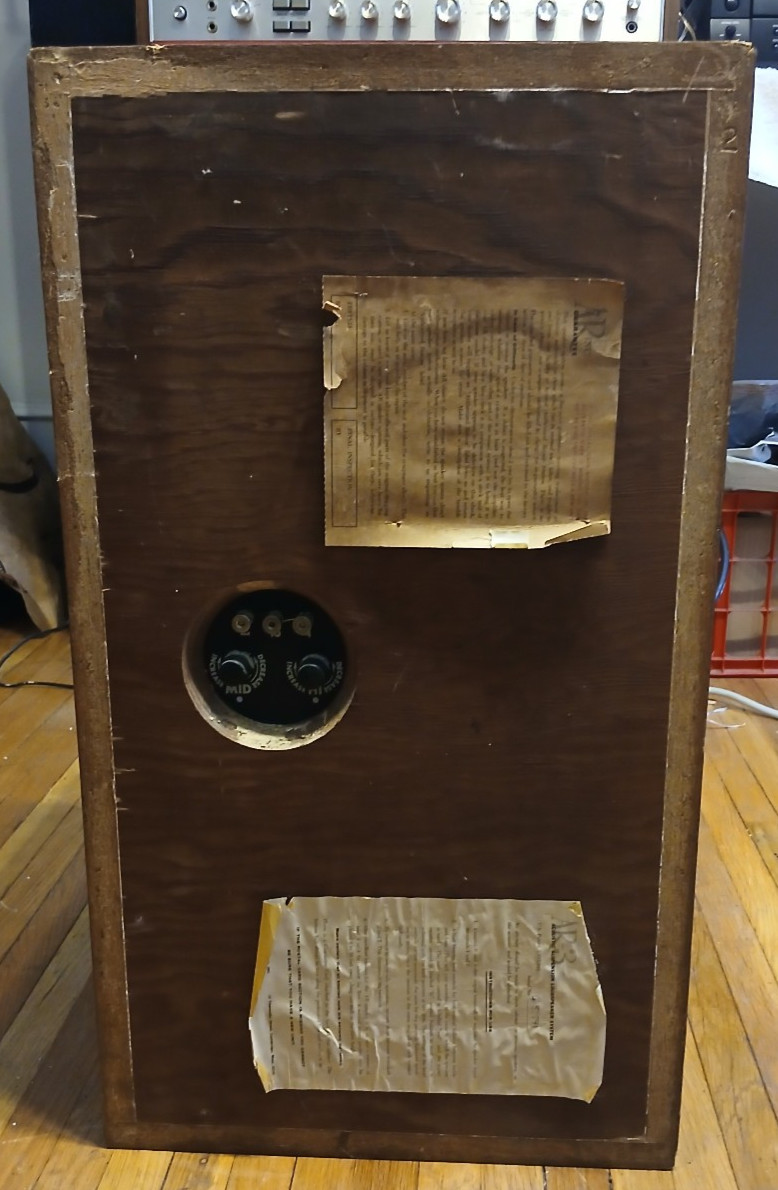 One Vintage-ar-3 Speaker-Original unmolested cond-Tested-See Video