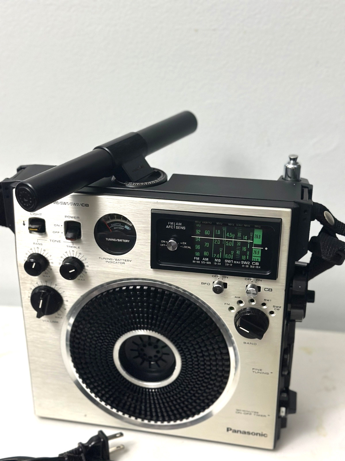 Panasonic 5BAND FM/AM/ SW1-3 Receiver, Model No RF-1150 , Tested/Works.