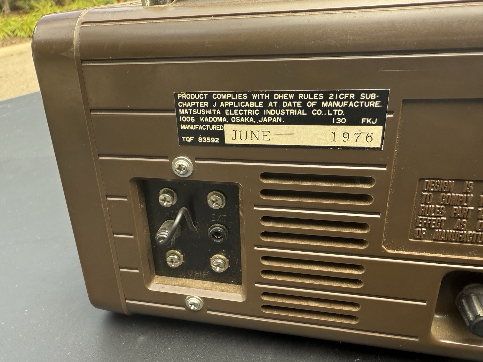 VTG Panasonic TR-515 Solid State 1976 Portable VHF/UHF Television