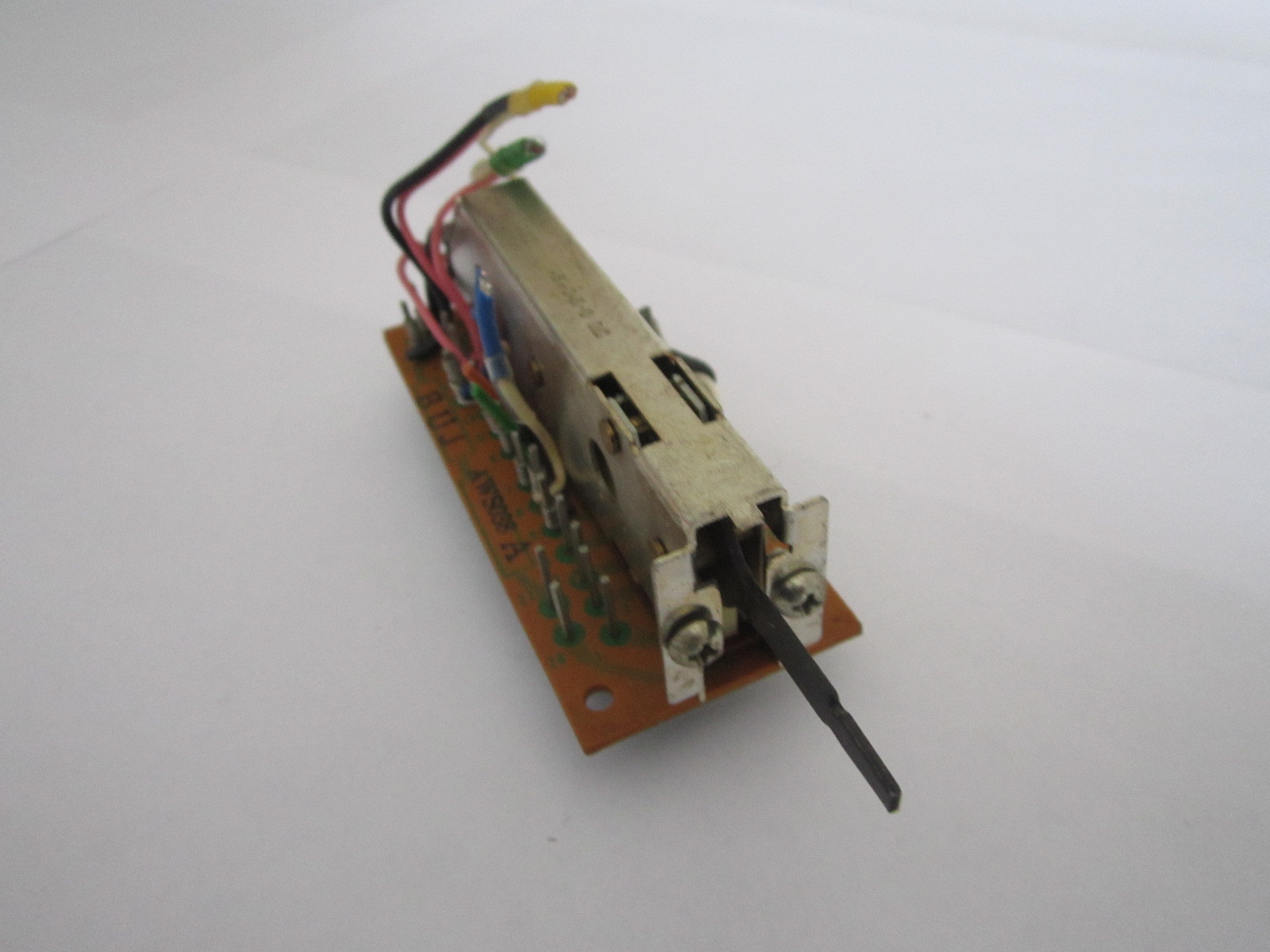 Pioneer SA-9100 Tuner/Phono Flip Switch ( ASK-049) Assembly AWS-038-A
