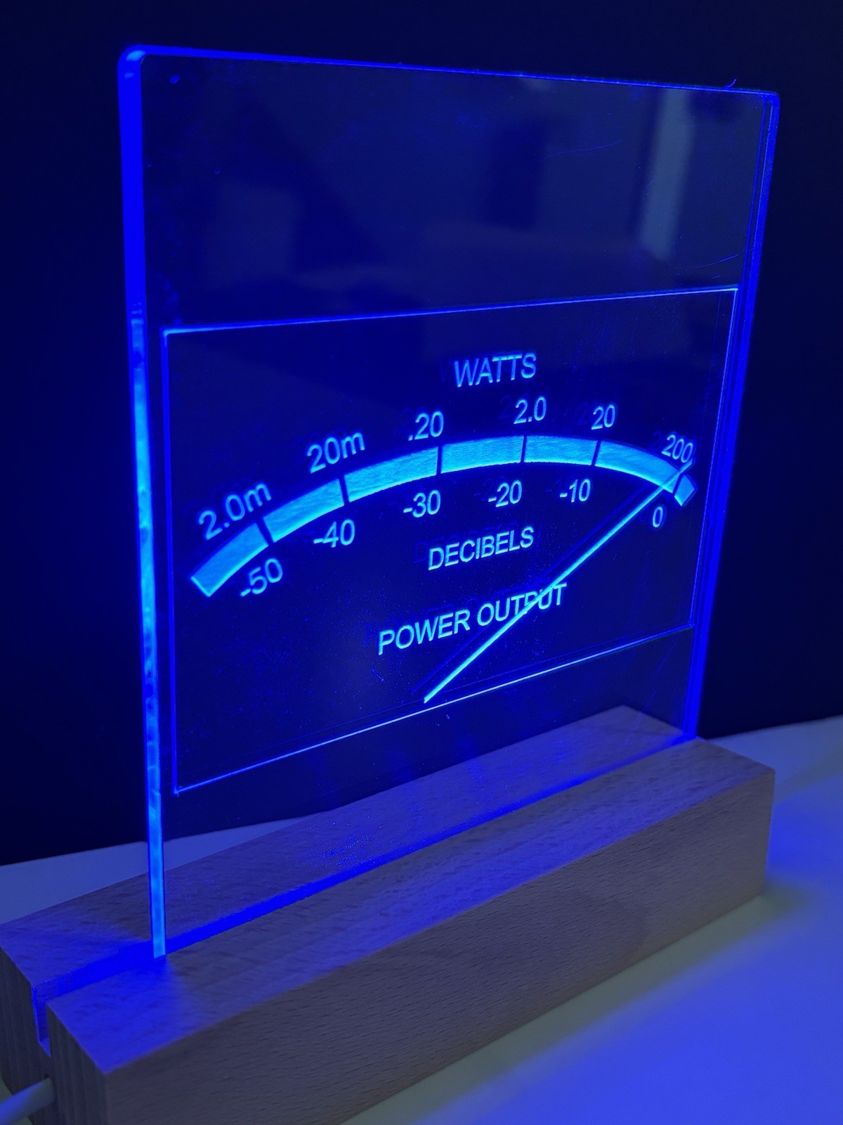 mcintosh tube amplifier LED 7 Colors To Switch From