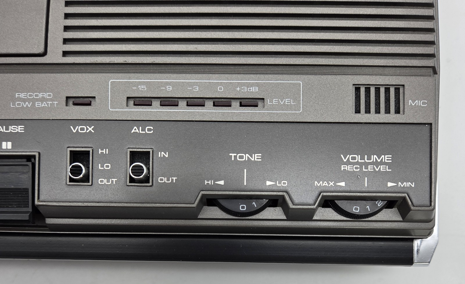 Realistic CTR-69 Voice Activated Cassette Tape Player With Cord VTG AS IS READ