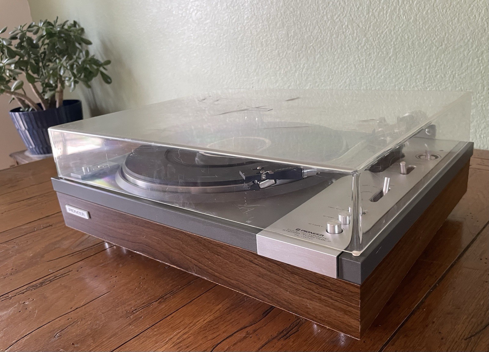 1977 Pioneer PL-117D Belt Drive Turntable + Empire 1000 E/X New Belt / Stylus