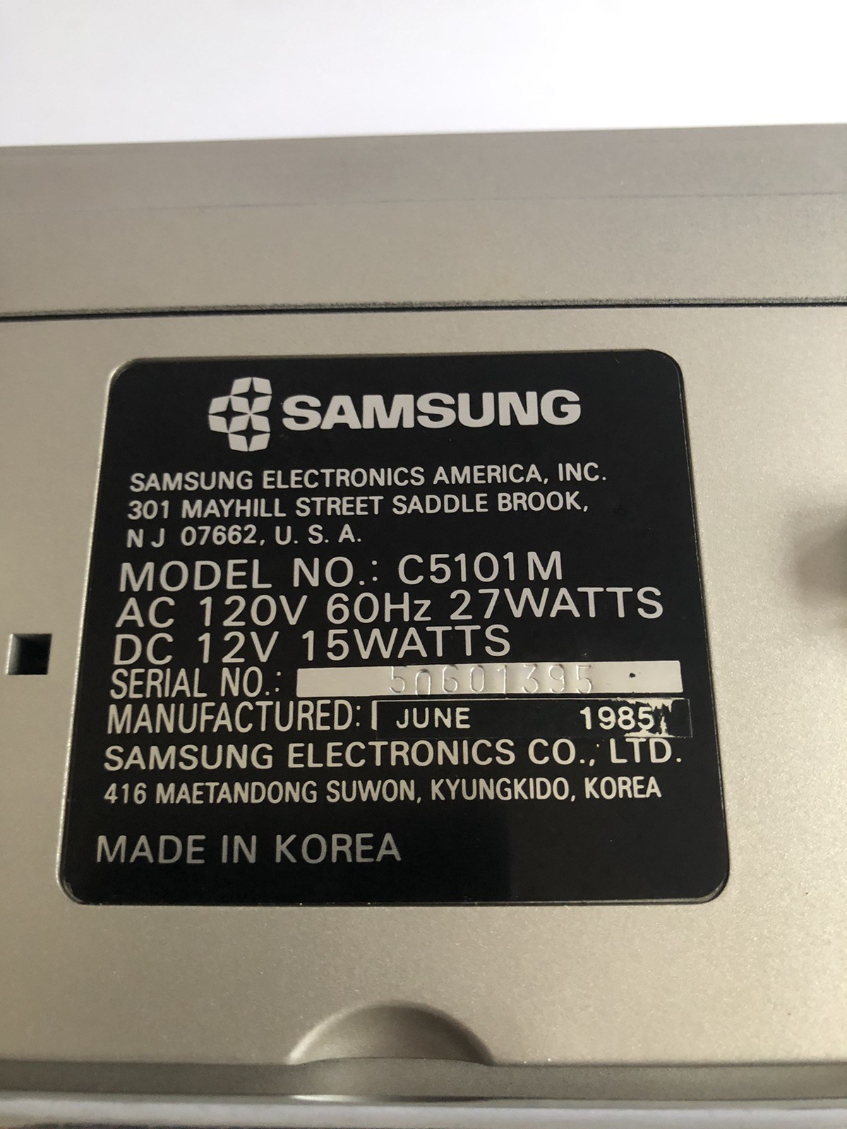 Samsung C5101M TV Vintage Portable TV 1985 Retro Nintendo gaming 5″ Color In Box